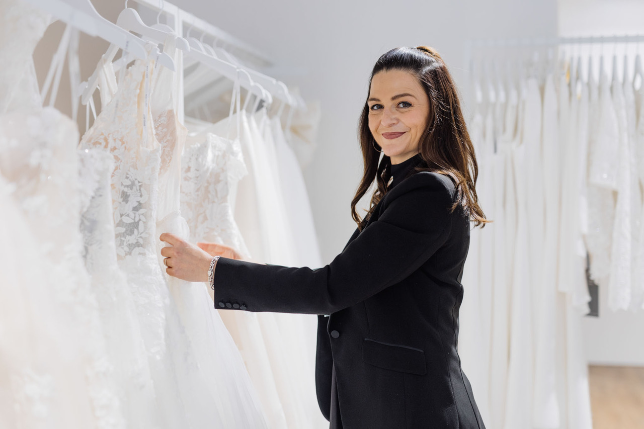 Diana Becker, Inhaberin von Bridals by Diana, im Brautmodenstudio in Erfurt