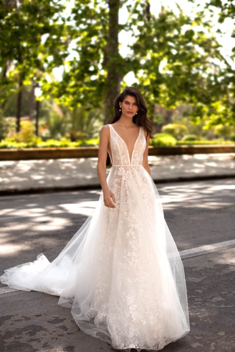 Toscana — A-Linie & Prinzessin Brautkleid bei Bridals by Diana Erfurt